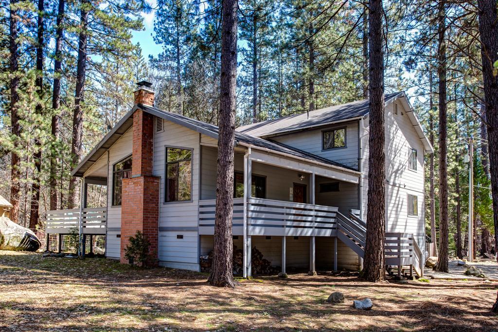 1 Cabin Among The Firs ワオナ エクステリア 写真